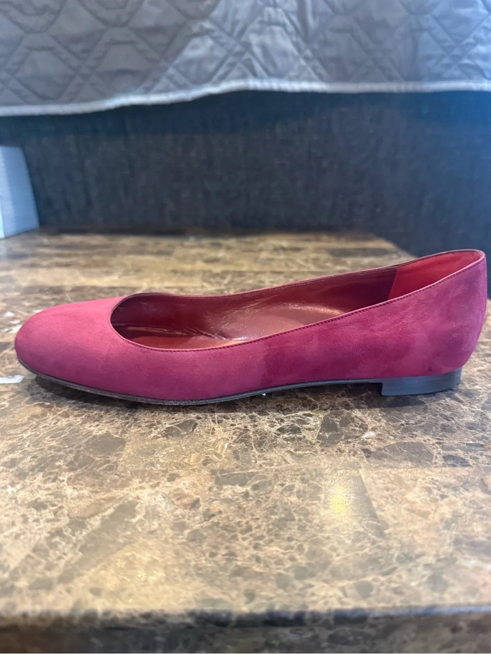 Manolo Blahnik. Burgundy Suede Tere Round-Toe Skimmer Ballet Flat. 37.5. - Picture 6 of 13